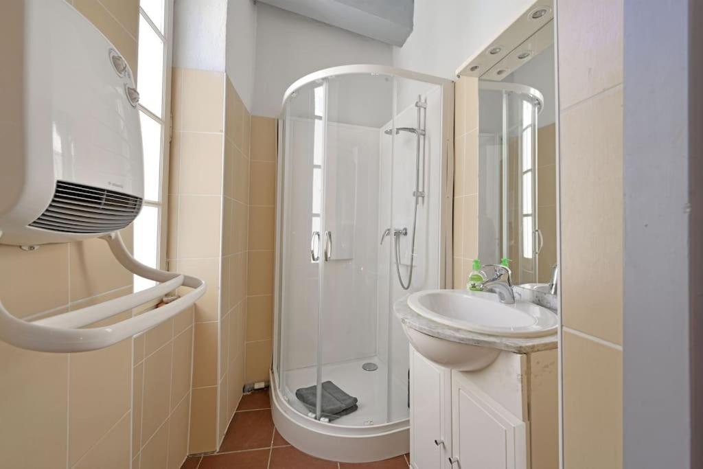 Apartamento Pops Flat - Parking Prive Gratuit - Wi-Fi - Ac Clim Aviñón Exterior foto