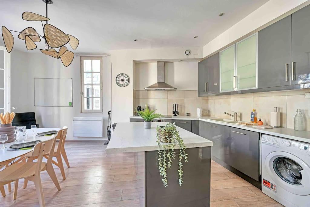 Apartamento Pops Flat - Parking Prive Gratuit - Wi-Fi - Ac Clim Aviñón Exterior foto